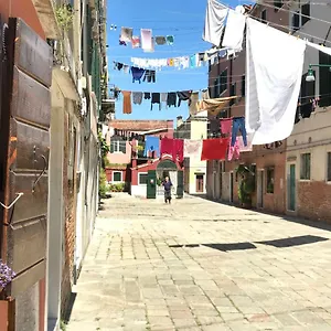 Biennale 1215 Venise
